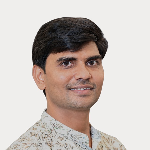 Pawan Kesarwani, Kaushambi Advertisers Printing Hub, Samada, Kaushambi
